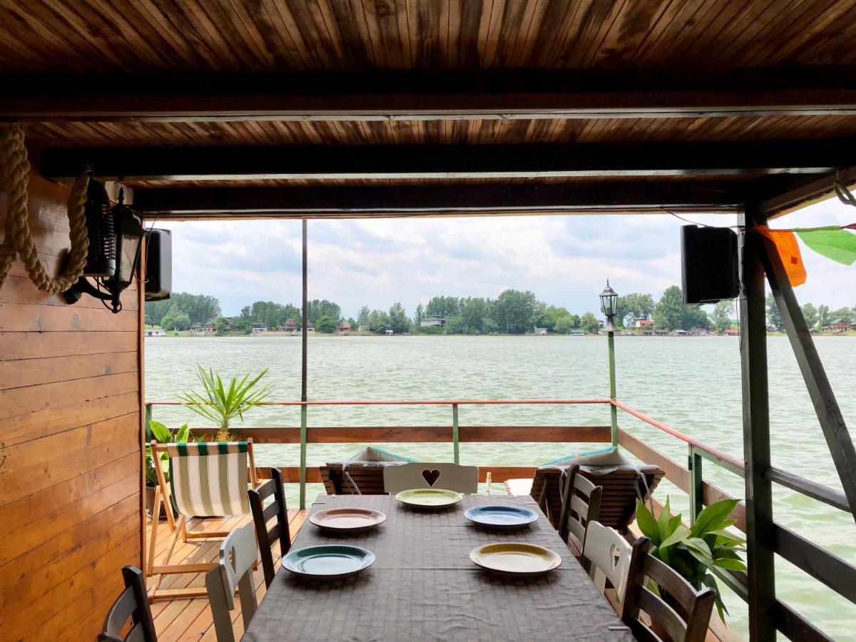 Sagando - Floating House On Sava River Βελιγράδι Εξωτερικό φωτογραφία